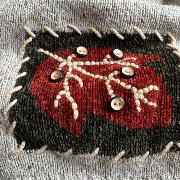 (10) SWEATER with leaves, large studio works brand - Picture 2 of 4